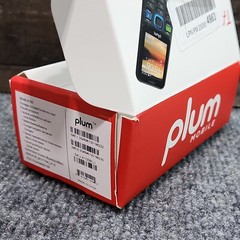 Plum Mobile Cell Phone TAG 2 3G Open Box Pay As You Go Type