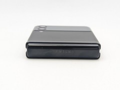 Samsung Galaxy Z Flip3 5G F711U 128GB Fair Condition | Black | UNLOCKED