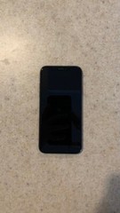 Apple iPhone XS – 64GB – Space Gray (Unlocked) A1920 (CDMA + GSM)