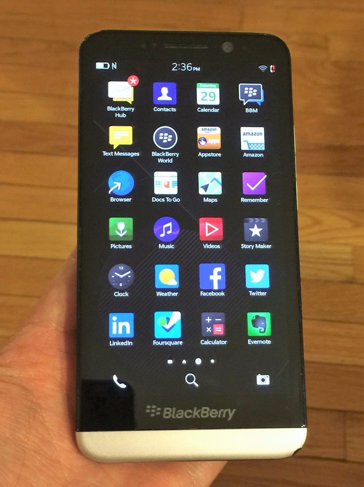 BlackBerry Z30 – 16GB – Black (Unlocked)+ Excellent+ ON SALE —LAST 5 !!
