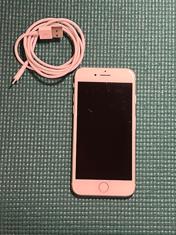 Apple iPhone 8 – 256GB – Silver (Unlocked) A1905 (GSM)