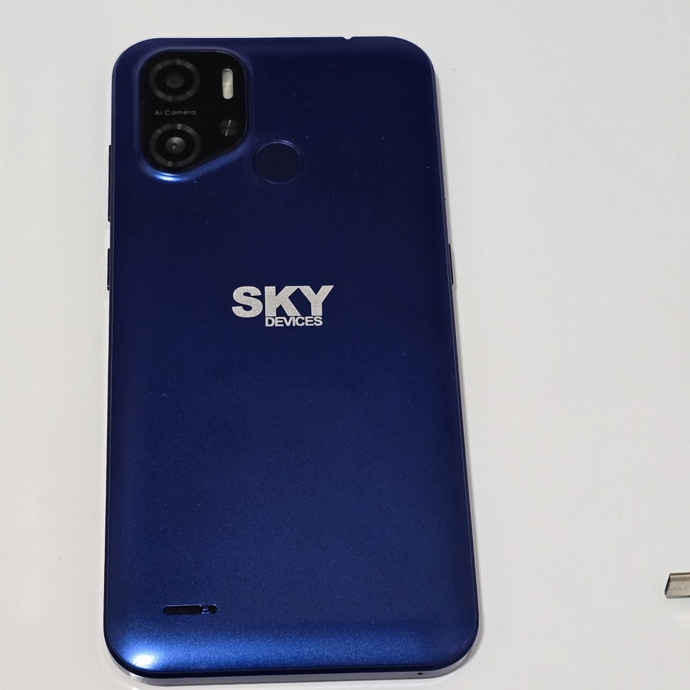 SKY Devices Elite C63 – 32GB – (GSM Unlocked) Dual SIM Android Smartphone