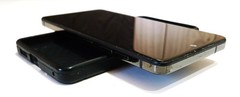 ESSENTIAL PH-1 PHONE. UNLOCKED GSM/CDMA 5.7″ 128GB. REPLACED DIGITIZER & BATTERY
