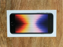 Apple iPhone SE 3rd Gen. – 64GB – Midnight (Xfinity)