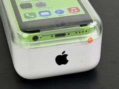 Sealed – New in Box Apple iPhone 5c 32GB Green A1532 North America -Smartphone
