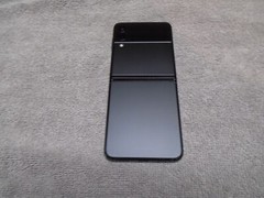 Samsung Galaxy Flip 3 5G, 128gb, Black, Carrier Unlocked, Excellent!!