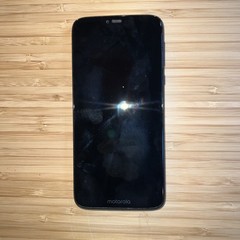 Motorola Moto G Smartphone – Damaged / Defective – Does Not Power On – Parts
