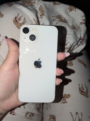 Apple iPhone 13 64GB White Bar Smartphone with Dual Rear 12MP Camera