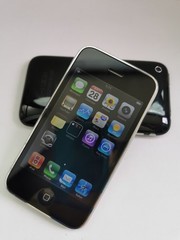 Vintage Apple iPhone 2nd Generation 3g – 8gb 16gb GOOD WORKING