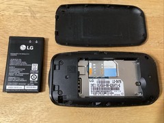 LG True B470 – Black and Gray ( AT&T ) Cellular GSM Flip Phone