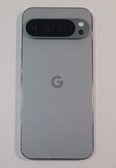 Google Pixel 9 Pro – XFINITY – 256GB GR83Y – Hazel Gray – EXCELLENT Condition