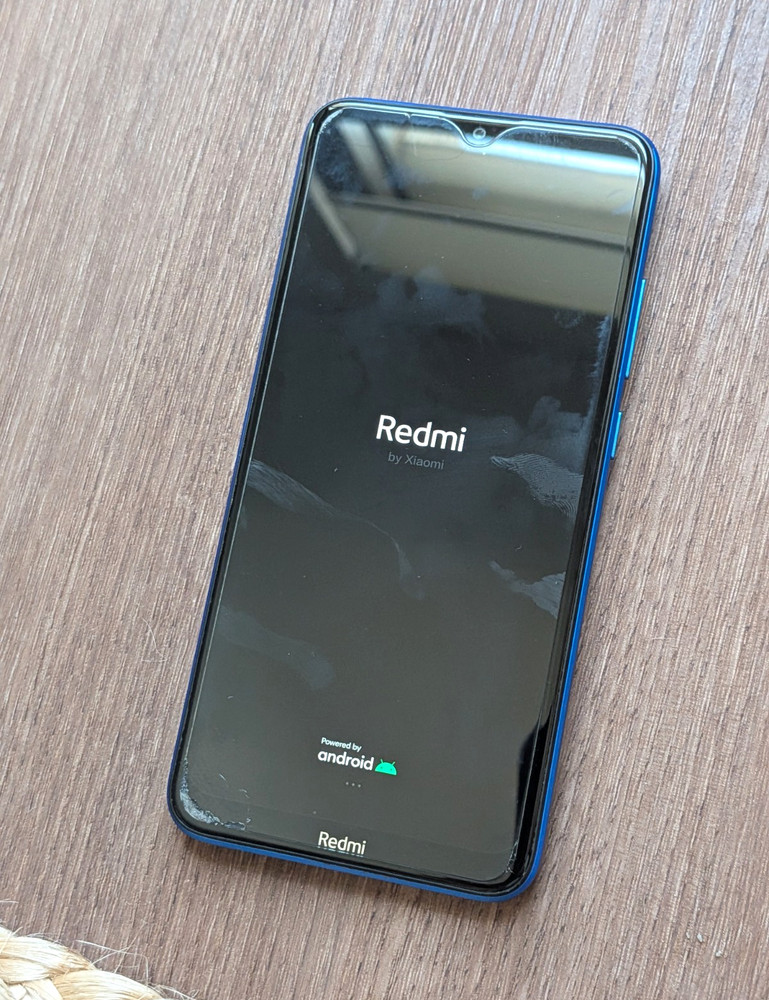 Xiaomi Redmi 8A 32GB Blue Android Bar Smartphone Dual SIM M1908C3KG