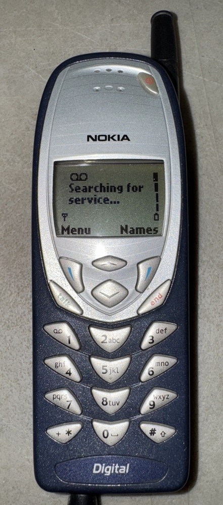 NOKIA 3285V Cell Phone – UNKNOWN CARRIER Powers Up + 2 Chargers