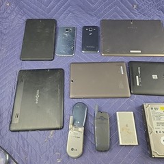 19 pcs Assorted Cell Phones, Tablet Mis. Electronic Parts, Scrap Gold Recovery