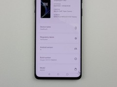 OnePlus 8 (IN2015) 128GB – Black (Unlocked) Smartphone – CRACKED – H7400
