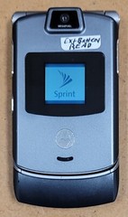 Motorola RAZR / Razor V3m – Gray and Black ( Sprint ) Cellular Flip Phone – READ
