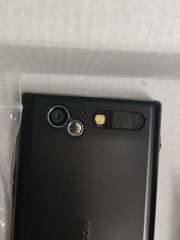 GOOD Sony Ericsson T700 – 25 MB – Shining Black (Unlocked) 3G keyboard phone