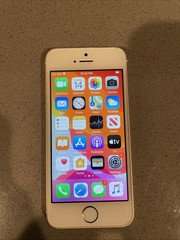 iPhone SE 64GB At&T