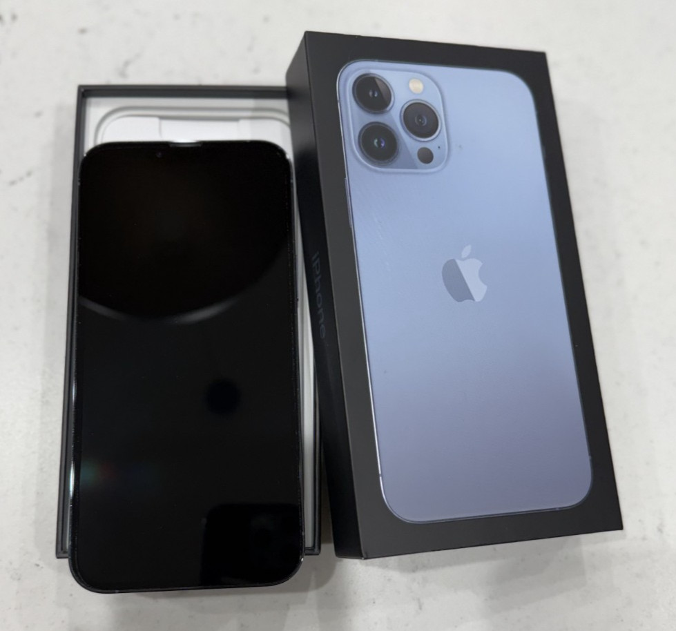 Apple iPhone 13 Pro Max – 1 TB – Sierra Blue (Unlocked)