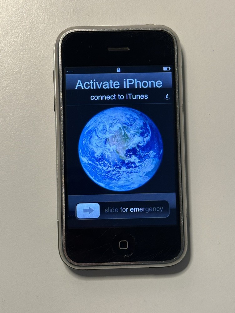 NEVER ACTIVATED iOS 1.0 YM Apple iPhone 1st Generation – 4GB – Black A1203 (GSM)