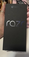 Motorola Razr 2025 | Unlocked | Made for US 8/256GB | 50MP Camera |