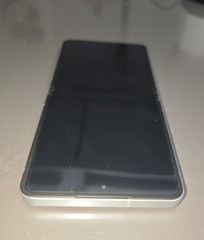 Samsung Galaxy Z Flip 7 – 512 GB – Mint Color Unlocked