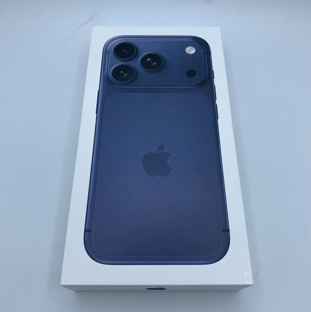 Apple iPhone 17 Pro 256GB Deep Blue (Unlocked) – Open Box