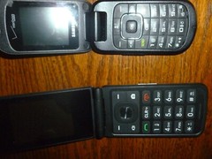 2 Flip Phones – Samsung Gusto Verizon Cell and E-Talk Kazuma – Flip Cell Phones