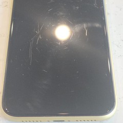 Apple iPhone 11 – 128 GB – Yellow (Unlocked) Clean Esn