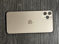 Apple iPhone 11 Pro Gold Facial Recognition Digital Camera Smartphone