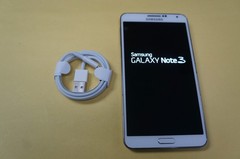 SAMSUNG Galaxy Note 3 – 32GB WHITE (VERIZON) FREE BUNDLE & SHIPPING