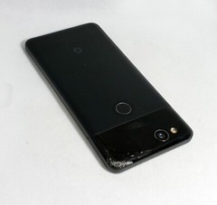 Google Pixel 2 Black Broken Back Purplish Display 64GB Unlocked Smartphone READ
