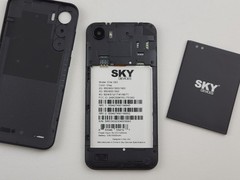 SKY Devices Elite G63 – 32GB – (GSM Unlocked) Dual SIM – *BAD CAMERAS* – H7778