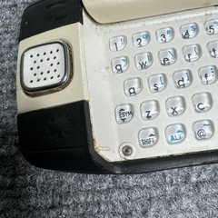 T-Mobile Sharp Sidekick iD PV150 Slider Cell Phone White Not Tested for parts
