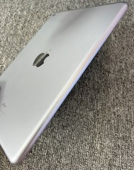 Apple iPad 6 9.7″ 2018 6th Generation iOS 11.3 Apple A10 Fusion 128GB