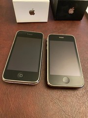 2 OEM Apple iPhone 3GS 16GB+ 32GB Black White w/box works Collectible