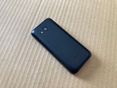 Good condition G953 GRATINA 4G KYF39 SIM free Garaho povo