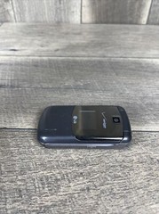 LG Accolade VX5600 Gray 1.04 inches Display 1.3MP Camera Flip Keypad Mobile