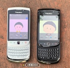 BlackBerry Torch 9800 4GB ROM 5MP Slider QWERTY Unlocked 3G Smartphone