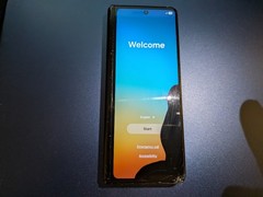 Samsung Galaxy Z Fold3 – 512 GB – Phantom Black (AT&T) – READ DESCRIPTION.