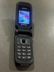 Nokia 6085 Flip Flop Cellphone – Black (Rogers Wireless) (CA)
