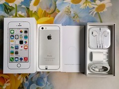 Apple iPhone 5/5s 8/16/32/64GB Factory UNLOCKED(any carrier multiple color