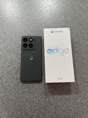Motorola Moto Edge 5G 2025 256GB Total Wireless Carrier Locked