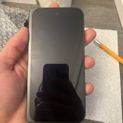 Google Pixel 9 Pro Fold – 256GB – Obsidian (Unlocked) – Fair Condition
