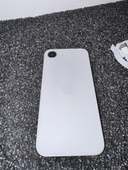 Apple iPhone 16e – 128GB – White (AT&T/Cricket ONLY)