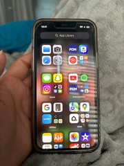Apple iPhone 12 – 64 GB – White (Unlocked) (Dual SIM (SIM eSIM))