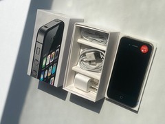 Apple iPhone 4S – 8GB/16GB/32GB – White Black iOS 6 iOS 9 ,Factory Unlocked