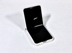 Samsung Galaxy Z Flip6 – 256 GB – Silver Shadow (Unlocked)