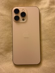 Apple iPhone 16 Pro Max – 256 GB – Desert Titanium (Unlocked) – Mint