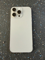 Apple iPhone 16 Pro A3083 (Fully Unlocked) 128GB Natural Titanium (Excellent)
